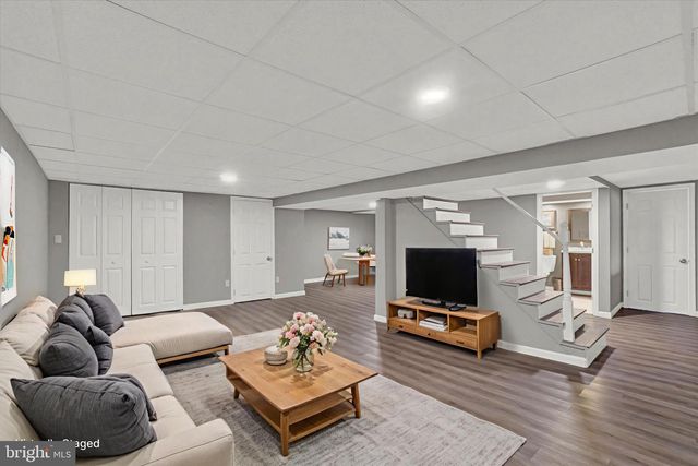 140 BOND ST, New Freedom, PA 17349