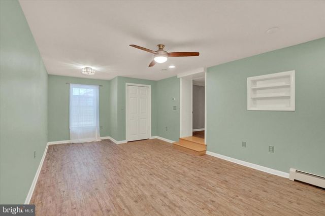 140 BOND ST, New Freedom, PA 17349