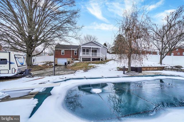 140 BOND ST, New Freedom, PA 17349