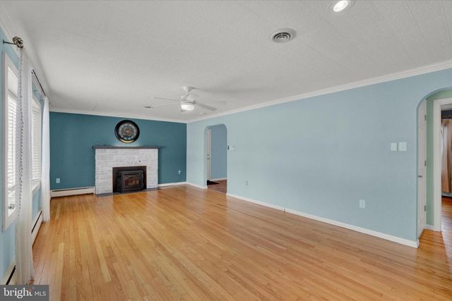 140 BOND ST, New Freedom, PA 17349