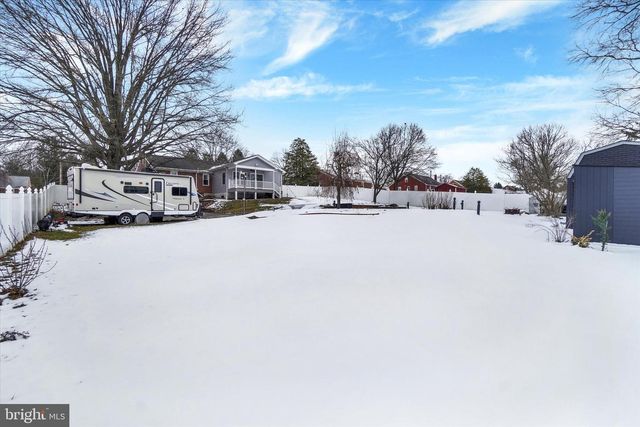 140 BOND ST, New Freedom, PA 17349