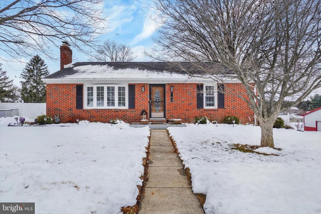 140 BOND ST, New Freedom, PA 17349