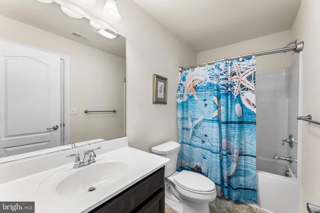104 EAGLE CT, Ocean View, DE 19970