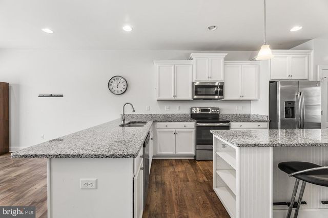 104 EAGLE CT, Ocean View, DE 19970