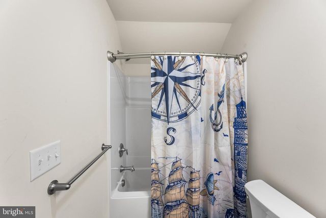 104 EAGLE CT, Ocean View, DE 19970