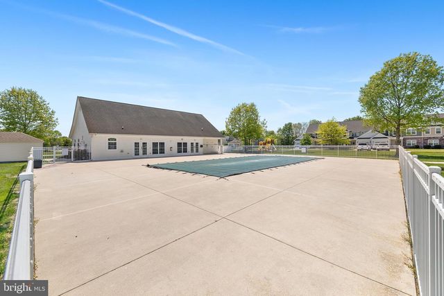 104 EAGLE CT, Ocean View, DE 19970