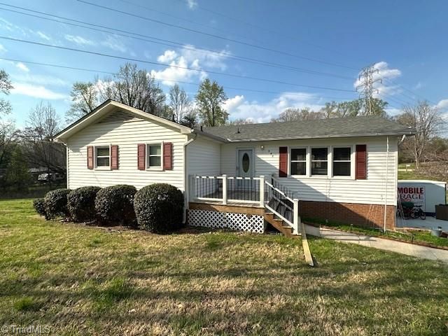 307 Brookview Circle, Jamestown, NC 27282