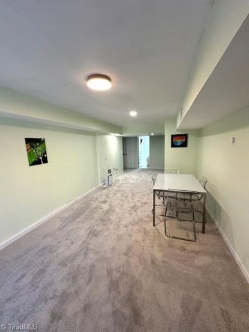 307 Brookview Circle, Jamestown, NC 27282