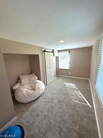 307 Brookview Circle, Jamestown, NC 27282