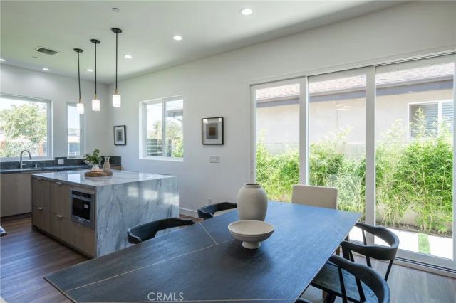 738 California Avenue, Simi Valley, CA 93065