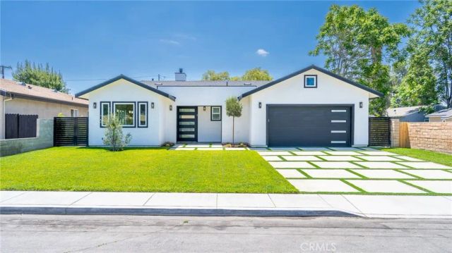 738 California Avenue, Simi Valley, CA 93065