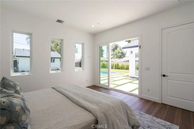 738 California Avenue, Simi Valley, CA 93065