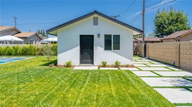 738 California Avenue, Simi Valley, CA 93065