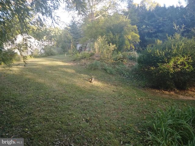 744 SCHOOL LINE DR, King Of Prussia, PA 19406