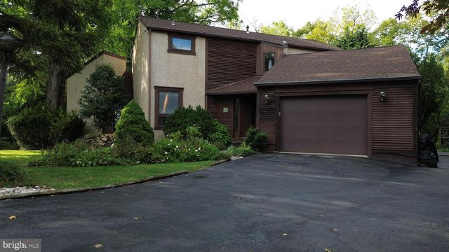 744 SCHOOL LINE DR, King Of Prussia, PA 19406