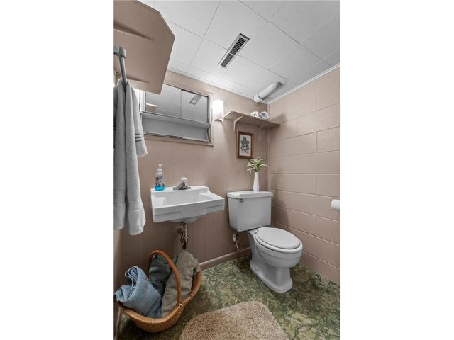 112 Elbert Drive, Rice Lake, WI 54868