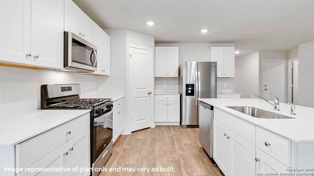 15518 Ruby Hummingbird, San Antonio, TX 78253