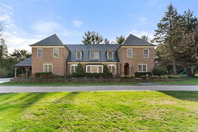 50 Greendale Road, Scarsdale, NY 10583