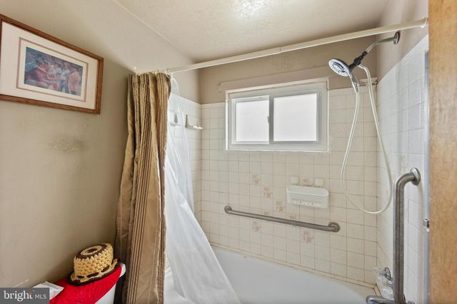 14 BRIARCLIFF RD, Atco, NJ 08004