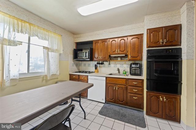 14 BRIARCLIFF RD, Atco, NJ 08004