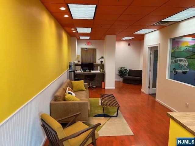725 Grand Avenue 304, Ridgefield, NJ 07657