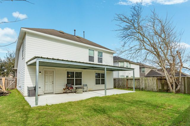 999 Brady Lane, Alvin, TX 77511