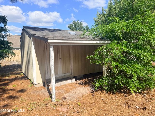 6300 Baylor Drive, Wilmington, NC 28412