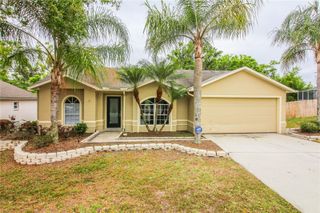 527 EMERALD COVE LOOP, Lakeland, FL 33813