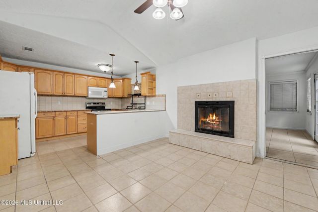 1318 Parktown Drive, Ocean Springs, MS 39564