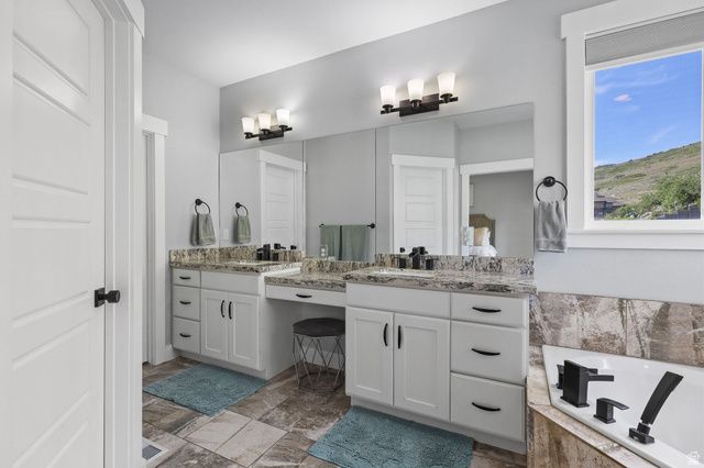 14922 S LAKE RIDGE CIRCLE CIR, Herriman, UT 84096