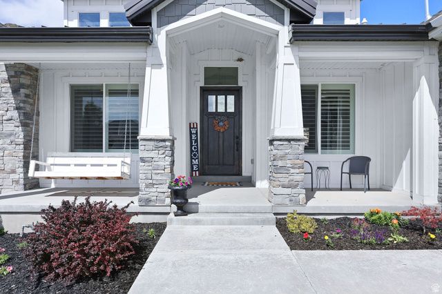 14922 S LAKE RIDGE CIRCLE CIR, Herriman, UT 84096