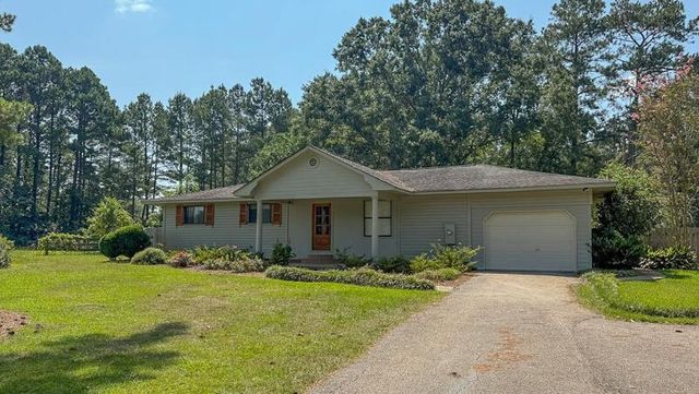 1007 Mississippi 42, Sumrall, MS 39482