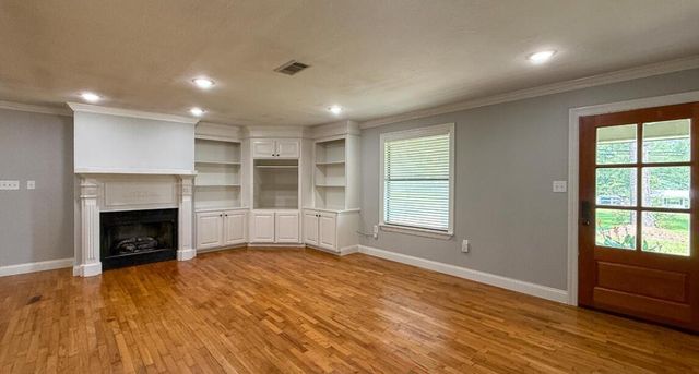 1007 Mississippi 42, Sumrall, MS 39482