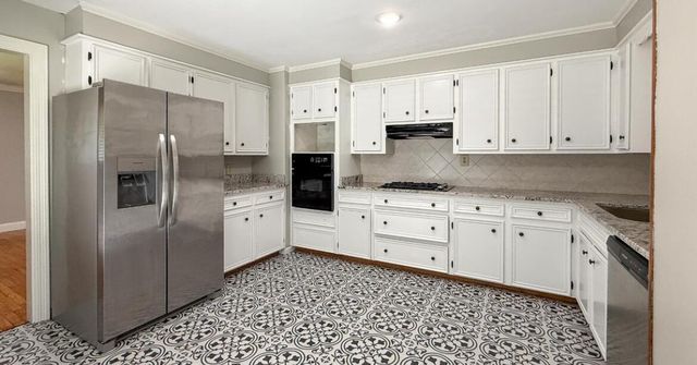 1007 Mississippi 42, Sumrall, MS 39482