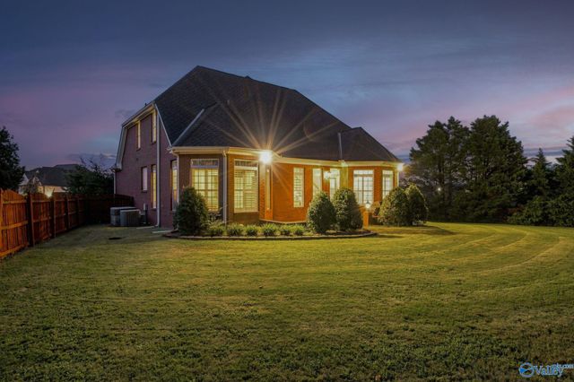 102 Cashions Court, Hazel Green, AL 35750