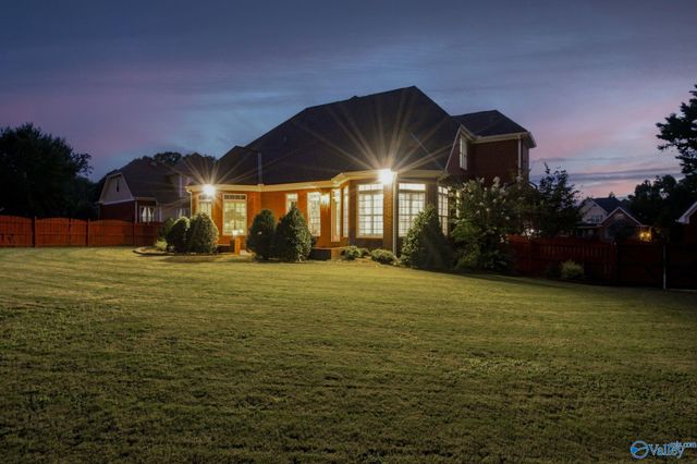102 Cashions Court, Hazel Green, AL 35750
