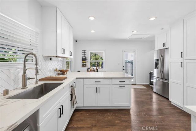 1358 Justin, Glendale, CA 91201