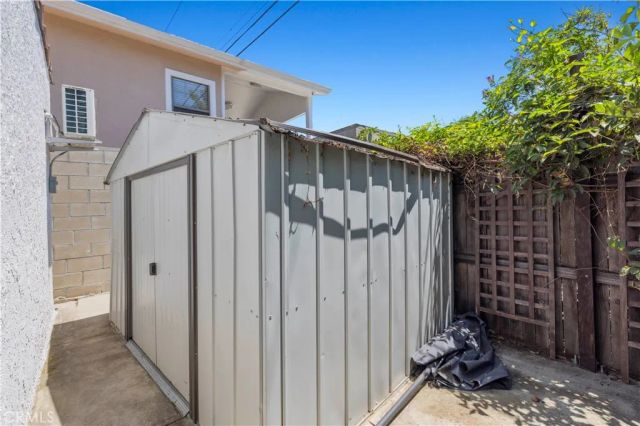 1358 Justin, Glendale, CA 91201