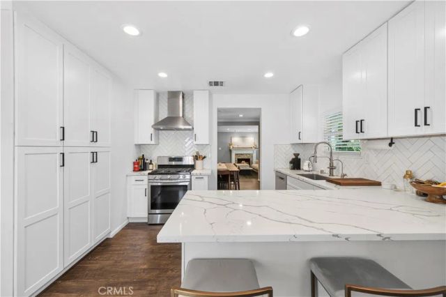 1358 Justin, Glendale, CA 91201