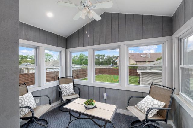 824 Polk Avenue, Dyer, IN 46311