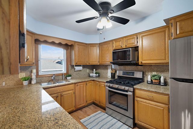 824 Polk Avenue, Dyer, IN 46311