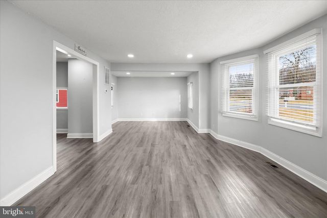 338 BACK RIVER NECK RD, Essex, MD 21221