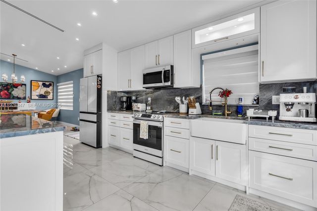 12430 SW 143rd Ln, Miami, FL 33186