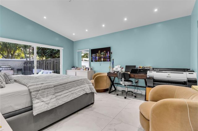 12430 SW 143rd Ln, Miami, FL 33186