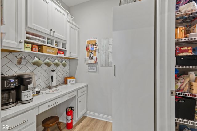 7930 Sunset Ridge Parkway, Indianapolis, IN 46259