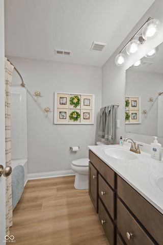 7930 Sunset Ridge Parkway, Indianapolis, IN 46259