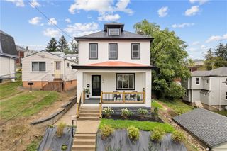 134 Georgetown Ave, West View, PA 15229