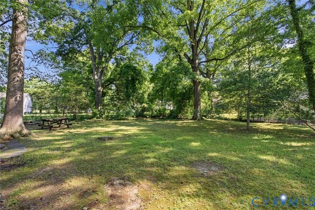 4417 Cogbill Rd, North Chesterfield, VA 23234