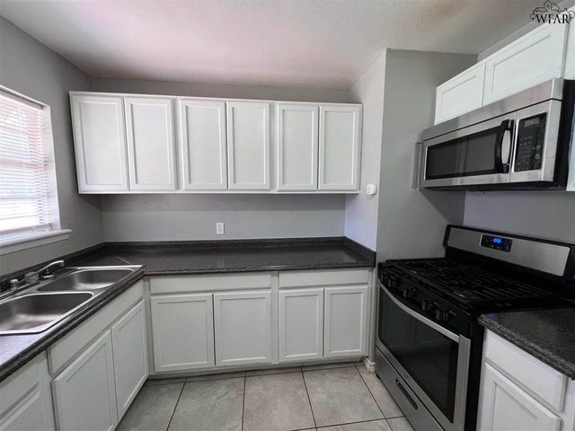 2921 MCGAHA AVENUE, Wichita Falls, TX 76308