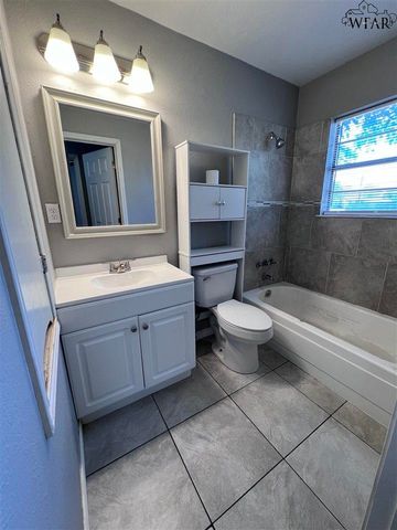 2921 MCGAHA AVENUE, Wichita Falls, TX 76308